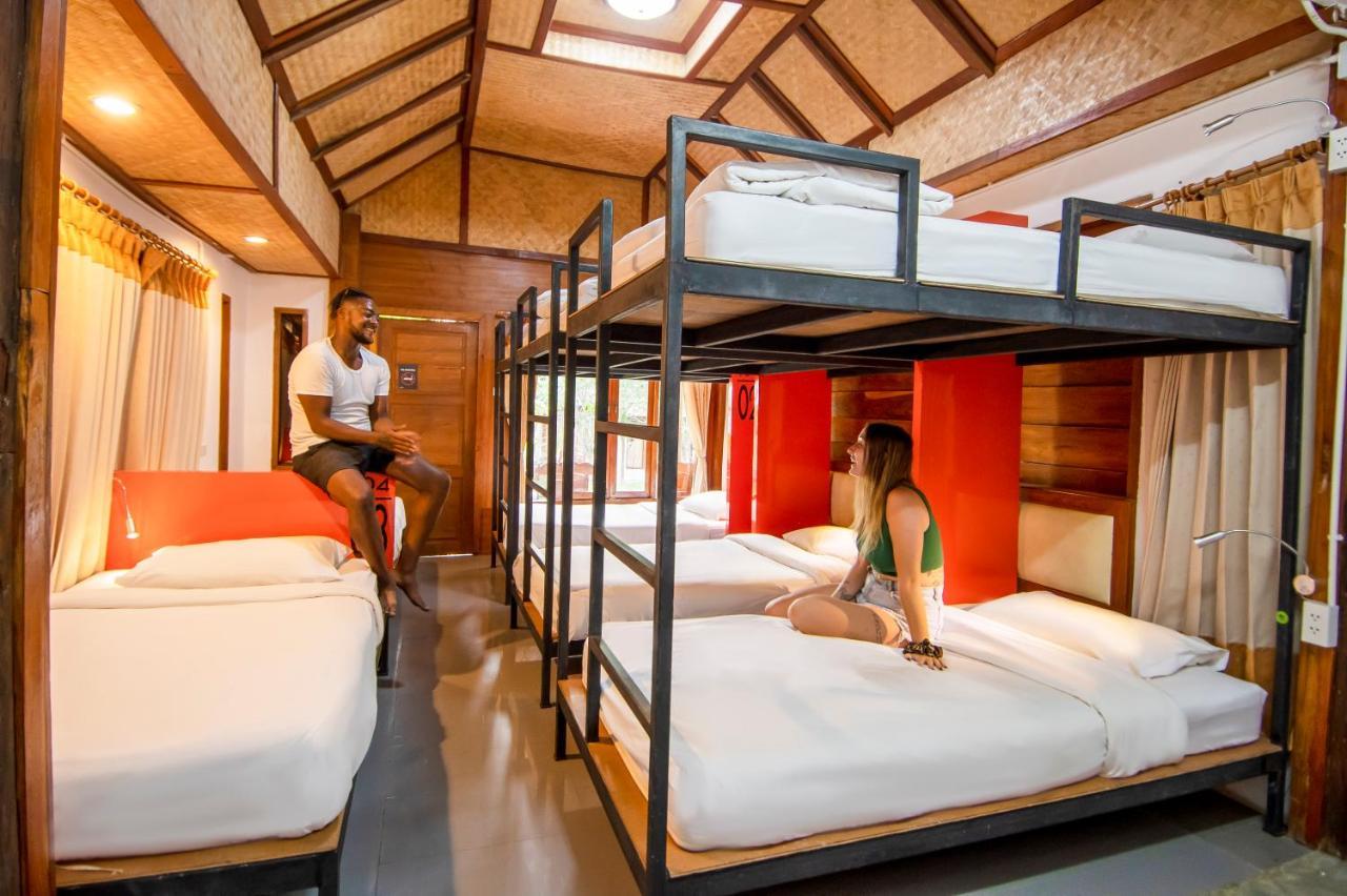Mad Monkey Pai Hostel ภายนอก รูปภาพ